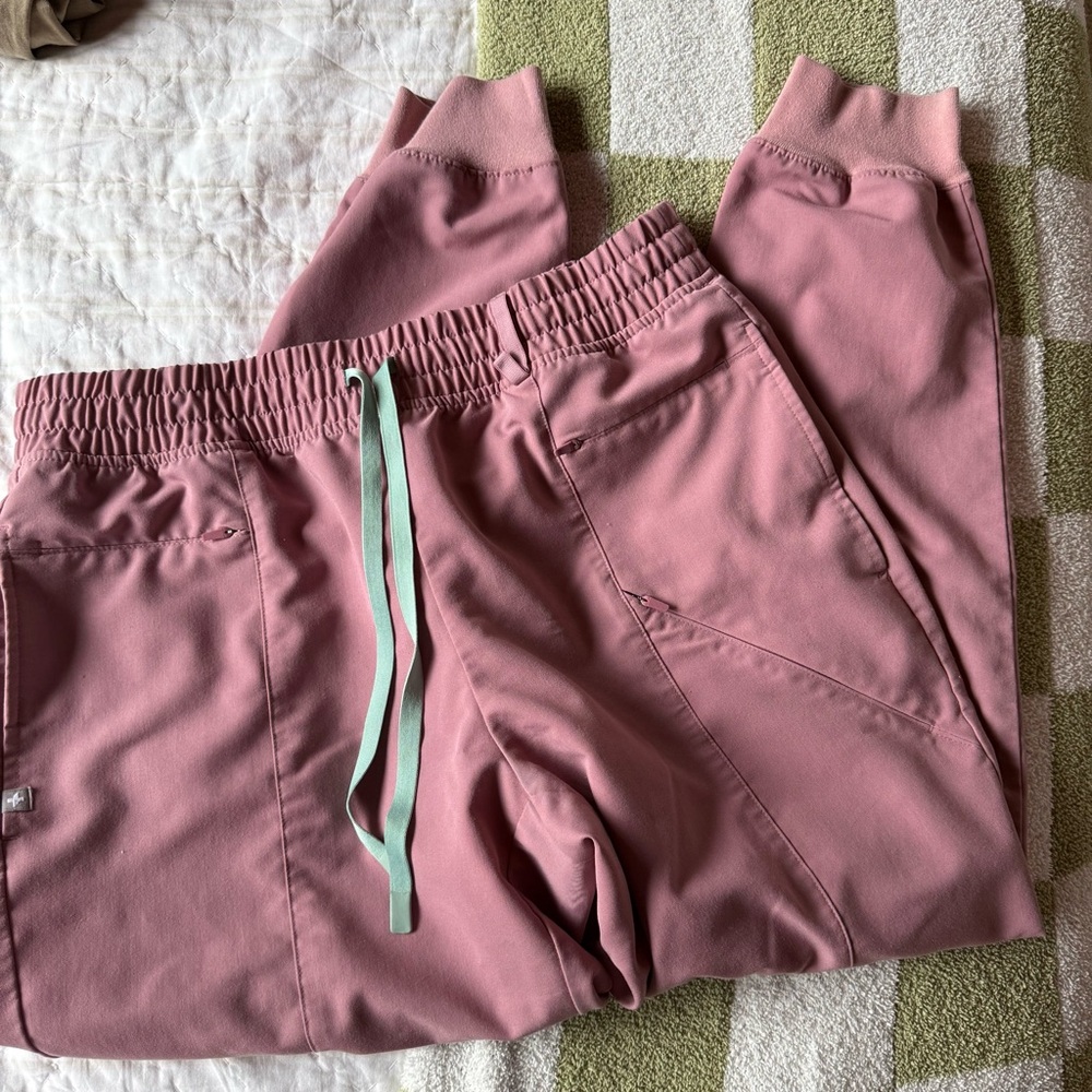 Figs Dusty Pink Joggers with Mint Drawstring